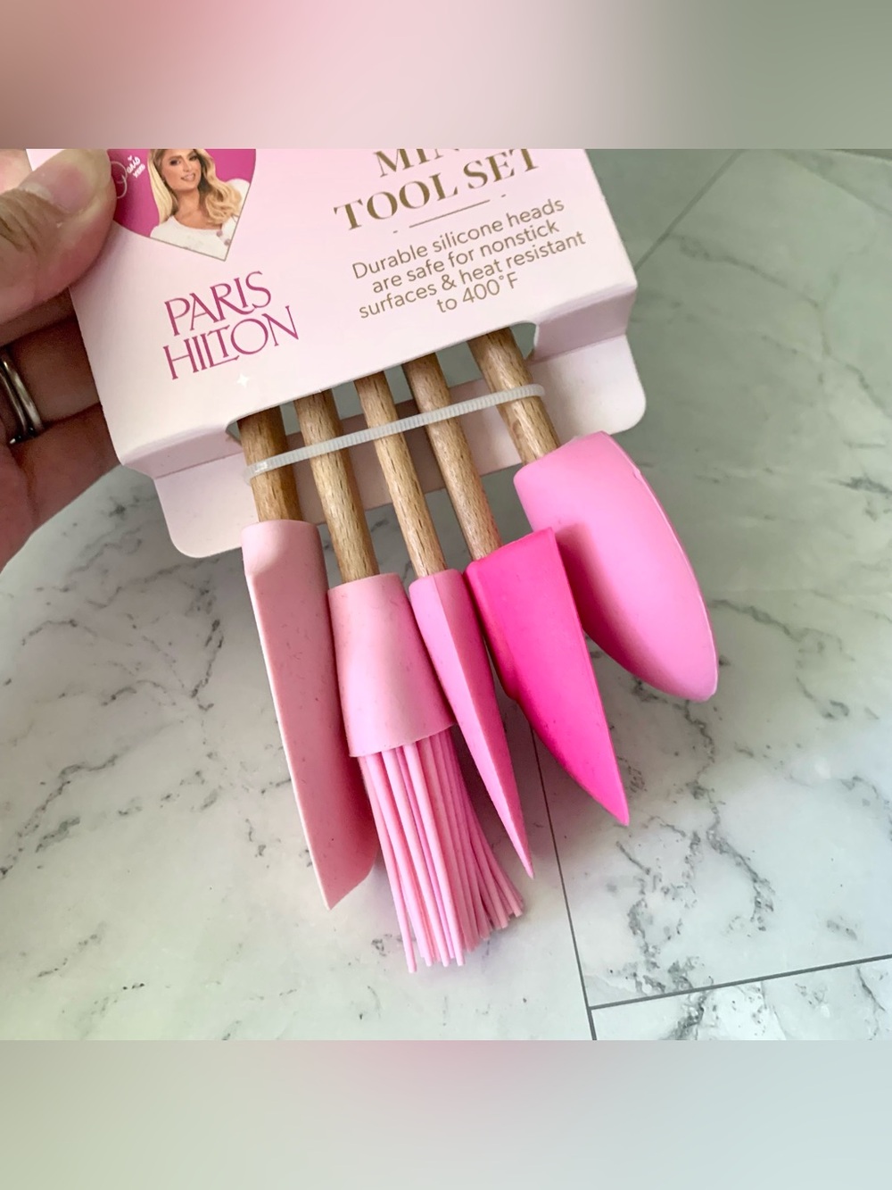 Paris Hilton PINK Mini 5p Silicone Tool Set - Picture 2 of 4